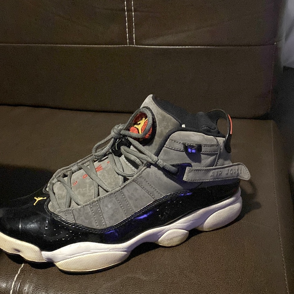 Air Jordan 6 rings mid condition size 9.5 men’s